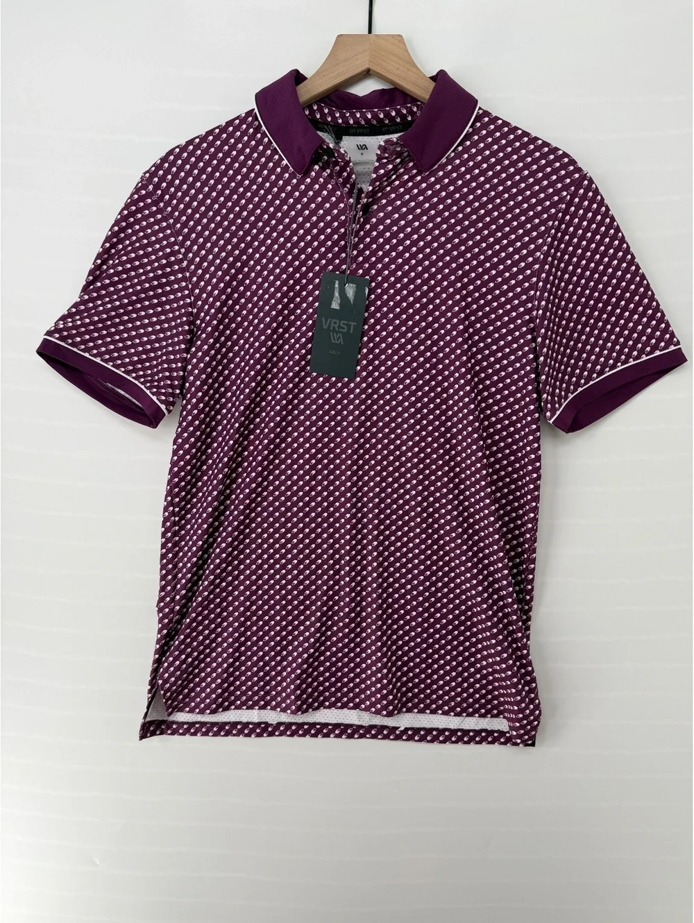 Men’s S Contrast Printed Golf Polo Black Cherry Roll Repeat NWT $68